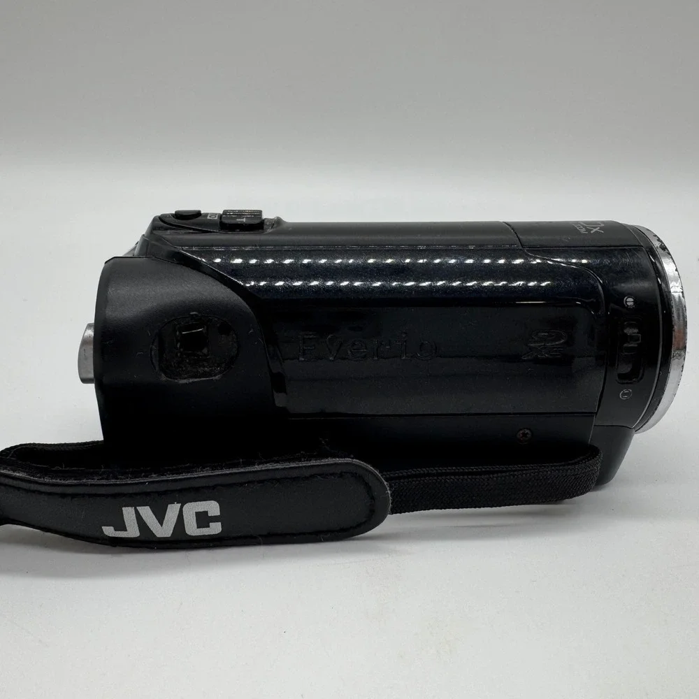 JVC Everio GZ-HM30BU HD Camcorder Black 40x Optical Zoom Untested For Parts